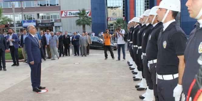 Vali Karahan Denizli’de göreve başladı
