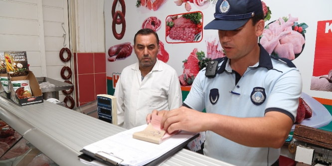 Zabıtaya yaka kamerası