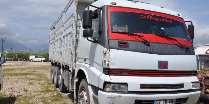 35 ton demiri teslim etmeyince tutuklandılar
