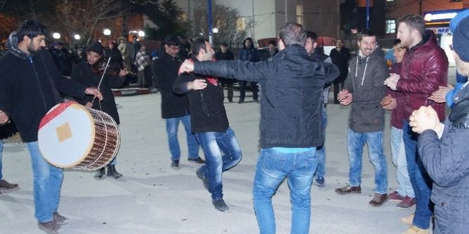 Lapseki’de asker uğurlaması yapıldı