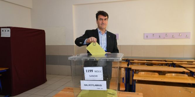 Başkan Dündar oyunu kullandı