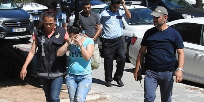 Yaşlı adamı evlenme vaadiyle 350 bin TL dolandırdılar