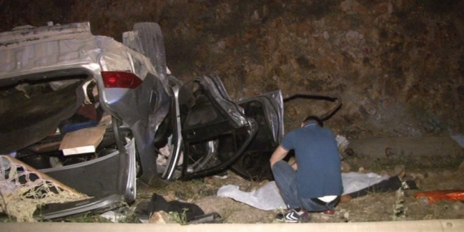 Başkent’te zincirleme trafik kazası: 3 ölü, 4 yaralı