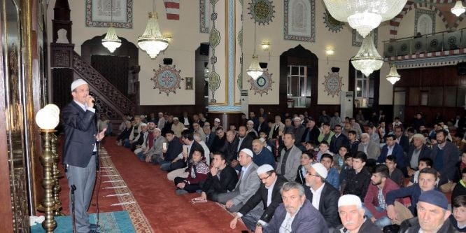Ödüllü hafızlardan Kur’an-ı Kerim ziyafeti