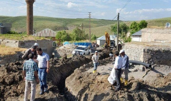 Tutak’ta kanalizasyon çalışmalarına başlandı