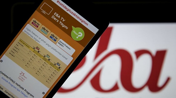 EBA bugünkü ders programı EBA canlı ders saatleri