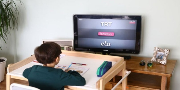 EBA TV ilkokul, ortaokul, lise yaz okulu ders programı