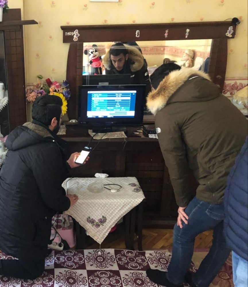 EBA TV’yi izleyemeyen öğrenci Yağmur Uğur’un yardımına koştular 