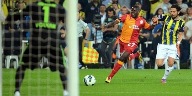 Eboue ile yollar ayrılıyor