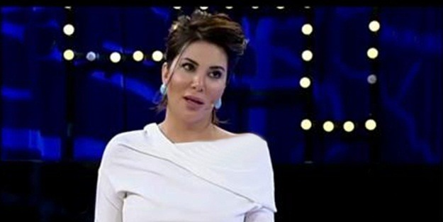 Ebru Yaşar 10 bin dolarını bozdurdu