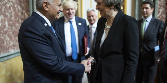 Başbakan Yıldırım Theresa May ile görüştü