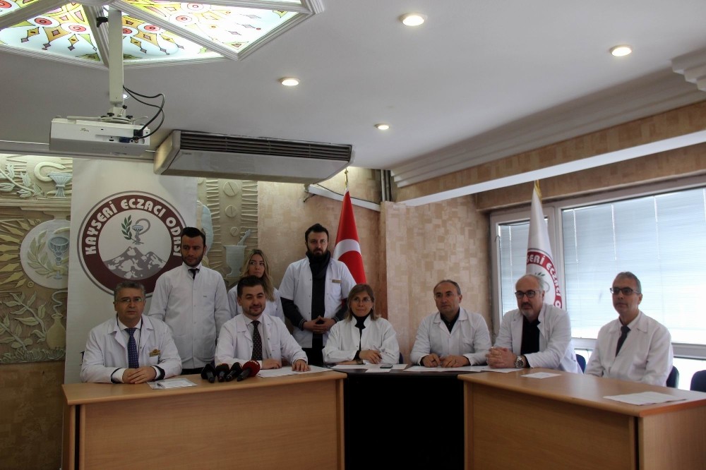 Eczacılar Odası Başkanı Akın: 