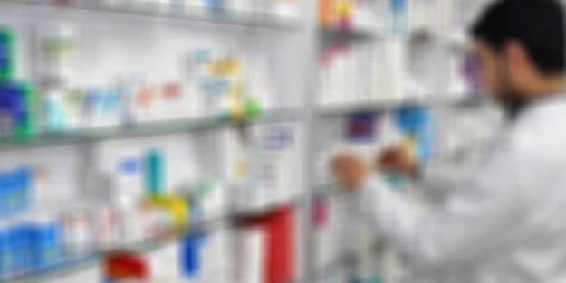 Eczanede büyük tezgah! Babanı dikkati büyük bir skandalı açığa çıkardı