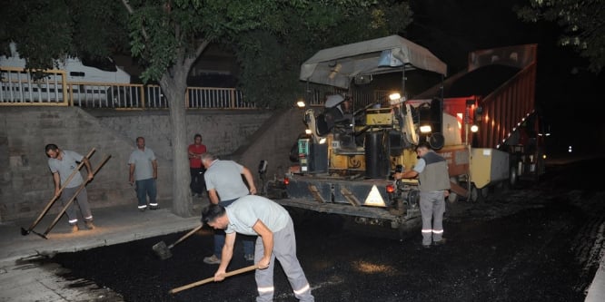 Konya’da ana arterler ve çevre yollarında asfalt yenileniyor