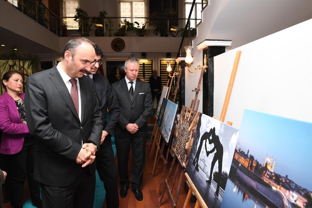Edirne’de ‘100 Yaş Üstü Eserler’ fotoğraf sergisi 