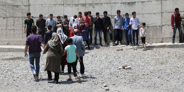 Edirne'de 430 düzensiz göçmen yakalandı