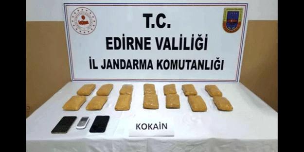 Edirne'de bir araçta 9 kilo 120 gram kokain ele geçirildi