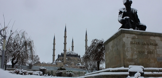 Kar yağışı Edirne'de etkili oldu!
