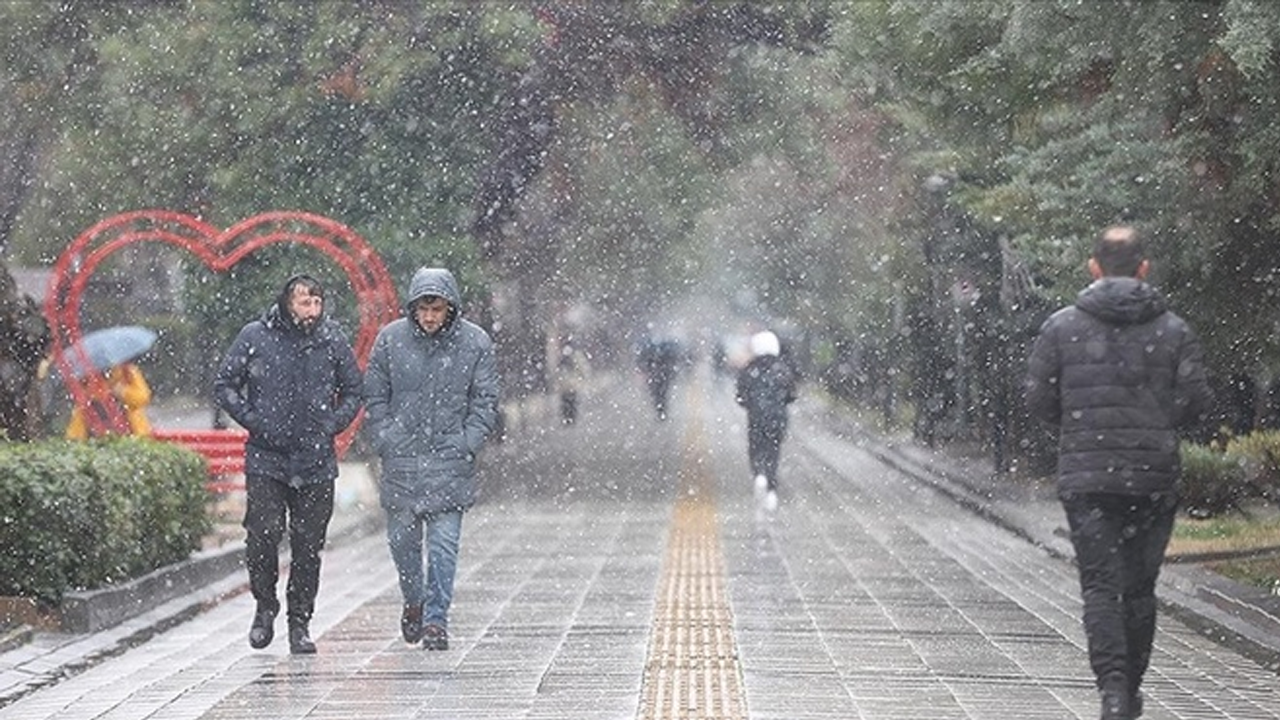 Edirne'de kar yağışı etkisini yitirecek
