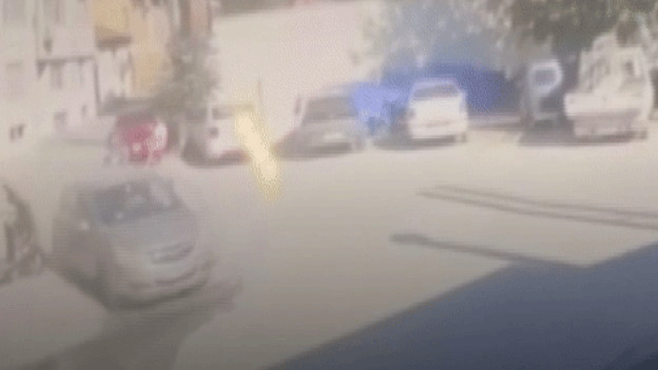 Edirne'de otomobil fırına daldı!