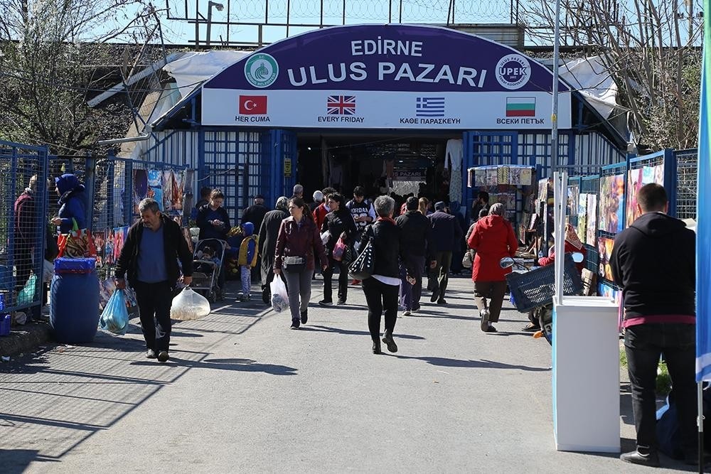 Edirne’de sosyete pazarına korona virüs önlemi 