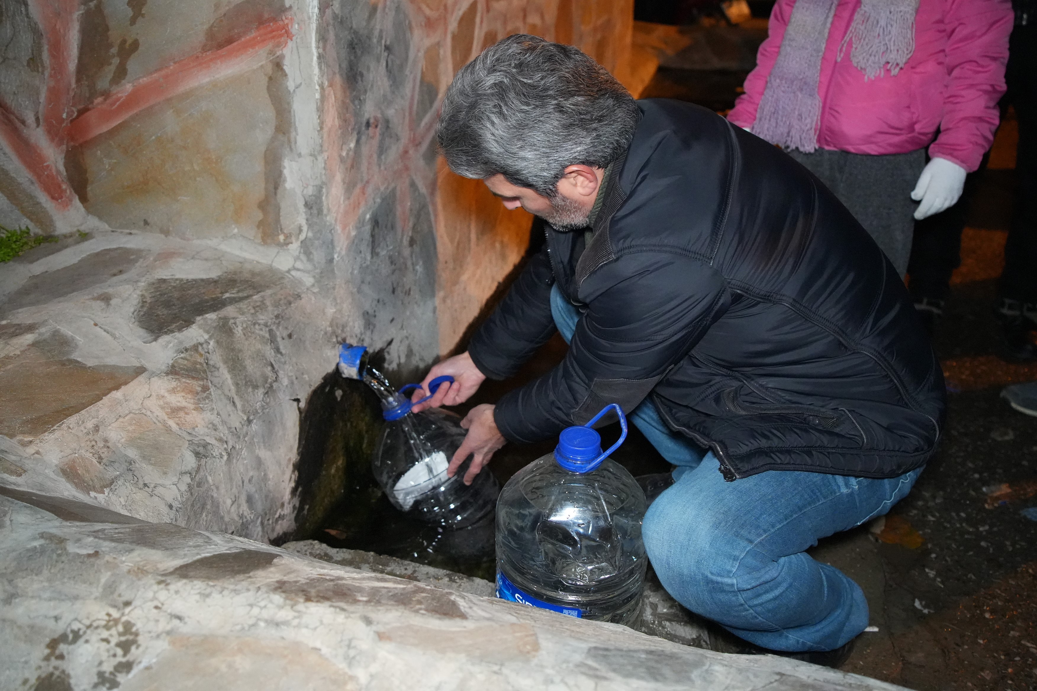 Edirne'de su krizi: 10 günlük kesinti mahalleliyi sokağa döktü!