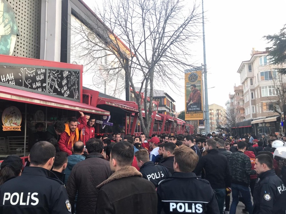 Edirne’de taraftarlar birbirine girdi: 3 yaralı 