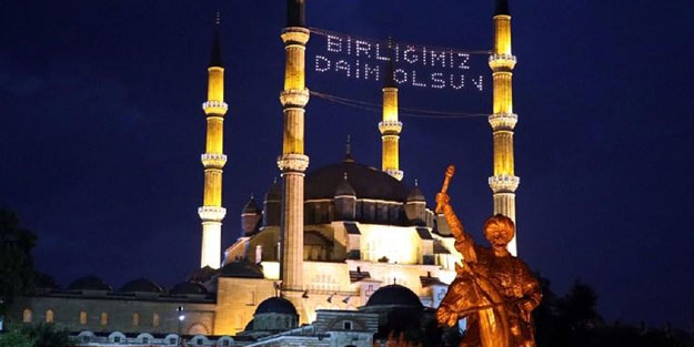 Edirne’de teravih kaçta kılınacak? Edirne’de sahur kaçta bitiyor, iftar kaçta olacak?
