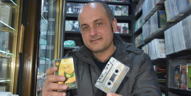 Edirne'nin son kasetçisi, baba mesleğini sürdürüyor