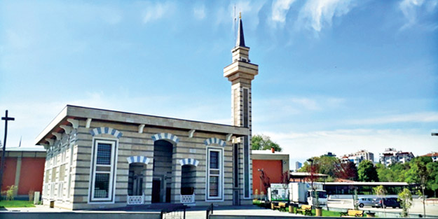 EDOK Komutanlığı camisine kavuştu