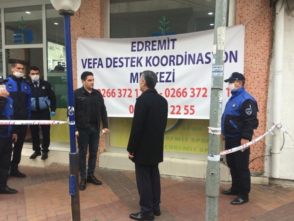 Edremit ilçesinde 65 yaş üzeri 26 bin 500 kişi yaşıyor 
