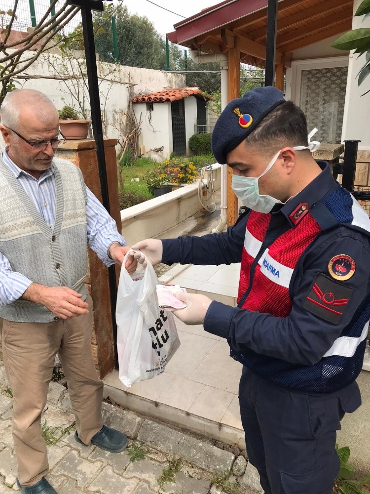 Edremit Kaymakamlığı “Vefa Destek Grubu” görev başında 