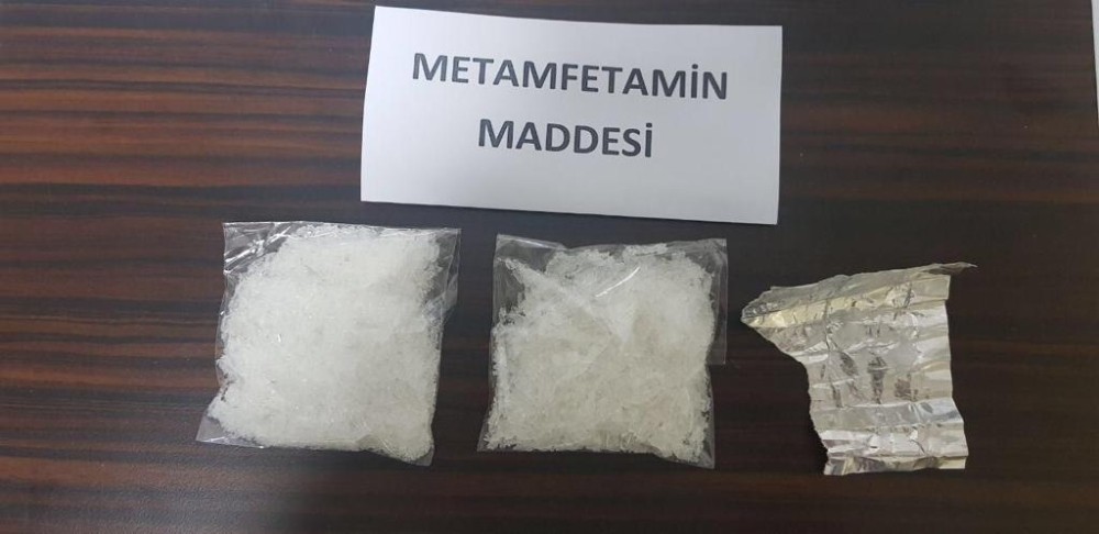 Edremit’te 50 bin TL’lik uyuşturucu operasyonu: 3 gözaltı 