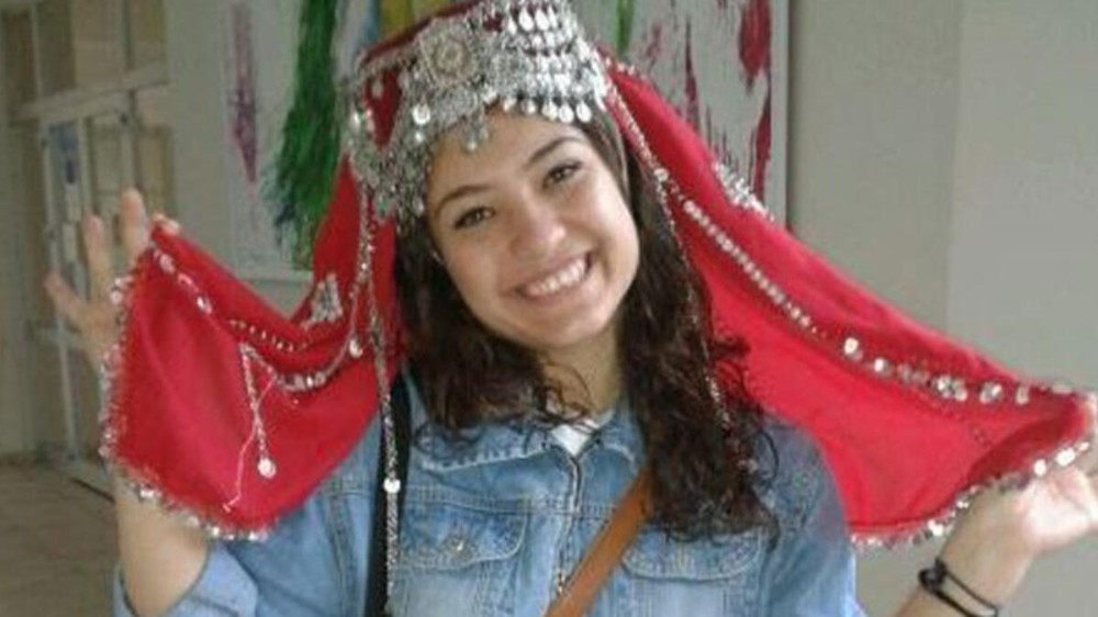 Edremit’te Aybüke öğretmen unutulmadı 