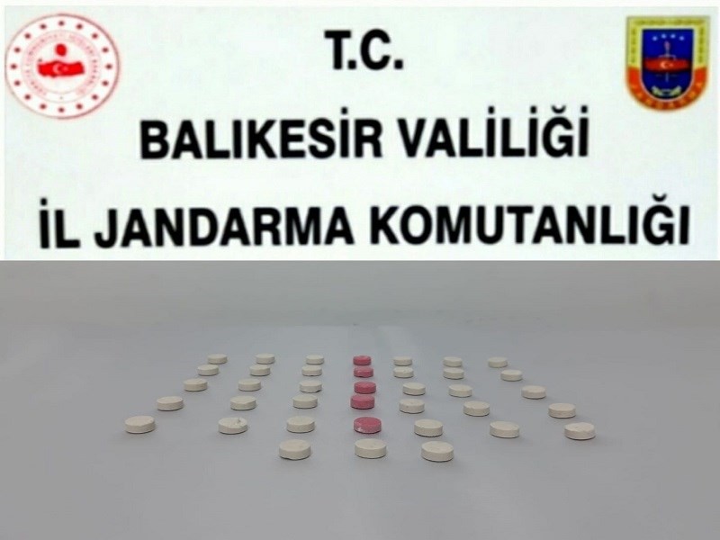 Edremit’te jandarmadan uyuşturucu operasyonu 