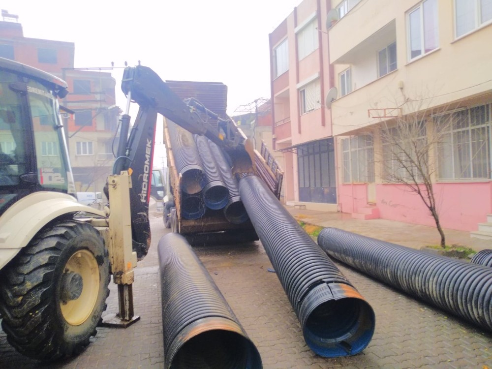 Edremit’te su baksınlarına karşı önlem alınıyor 