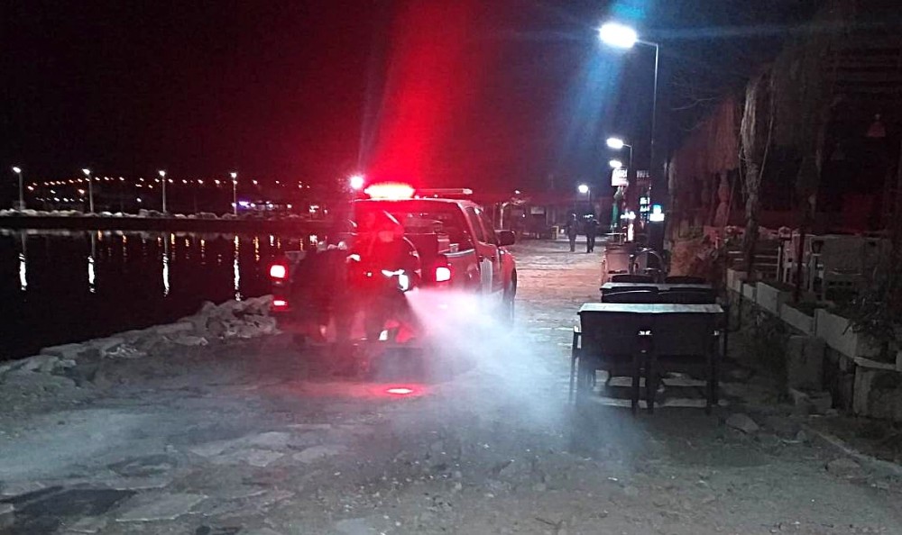 Edremit’te temizlik seferberliği sürüyor 