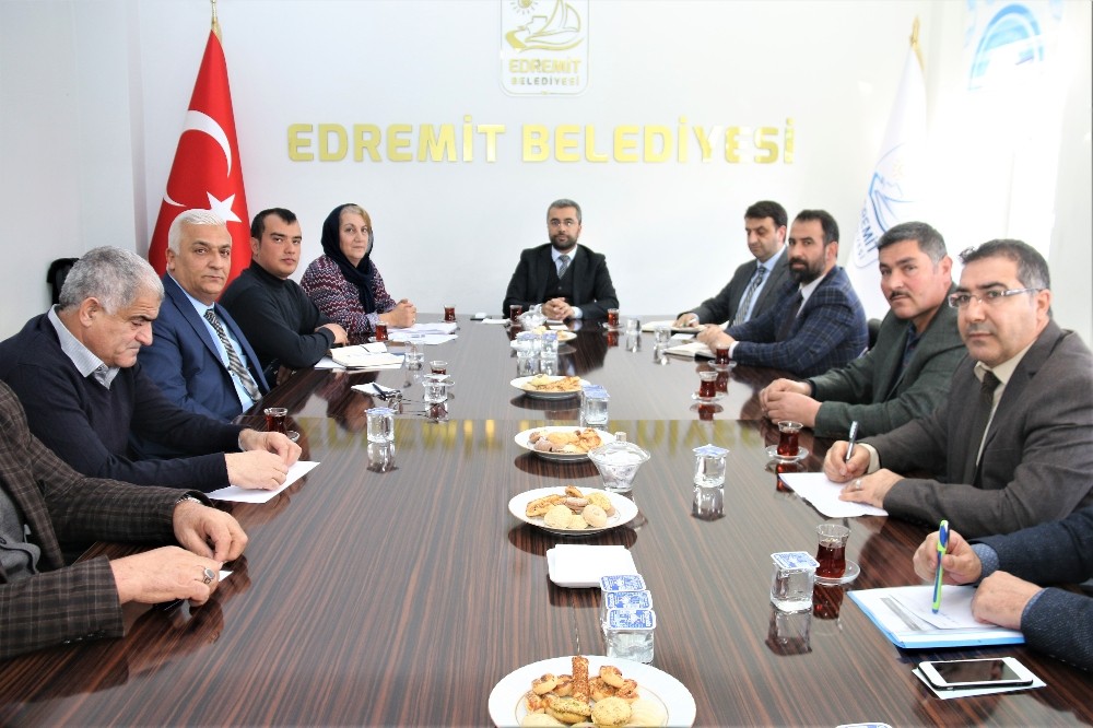 Edremit’te ulaşım sorunları masaya yatırıldı 