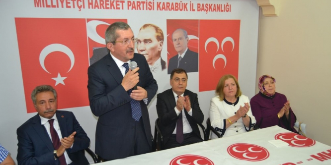 Başkan Vergili partililerle bayramlaştı