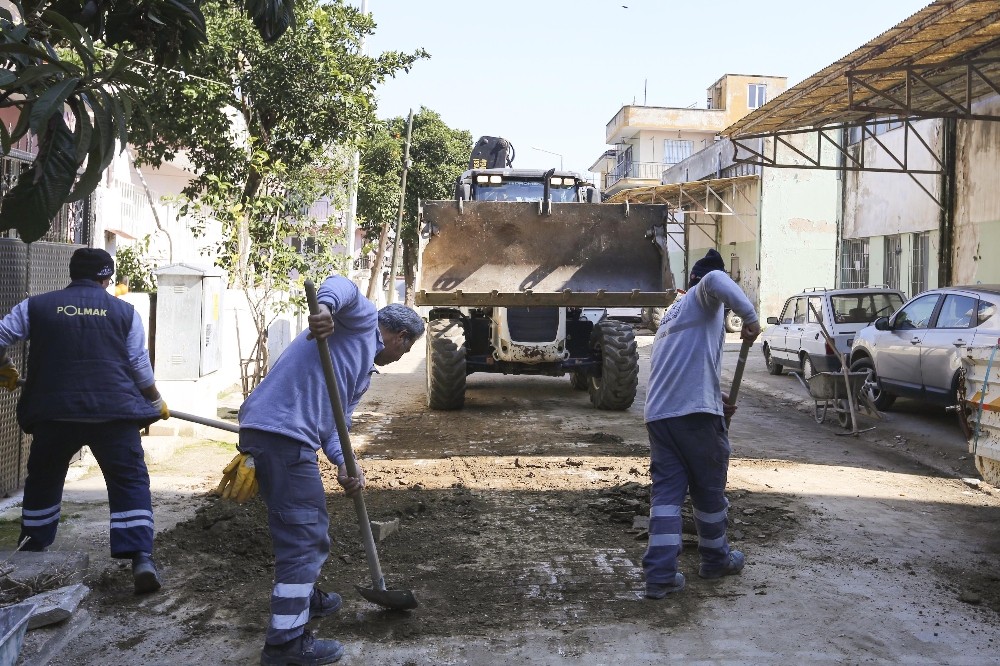 Efeler Belediyesi, Umurlu’yu güzelleştiriyor 