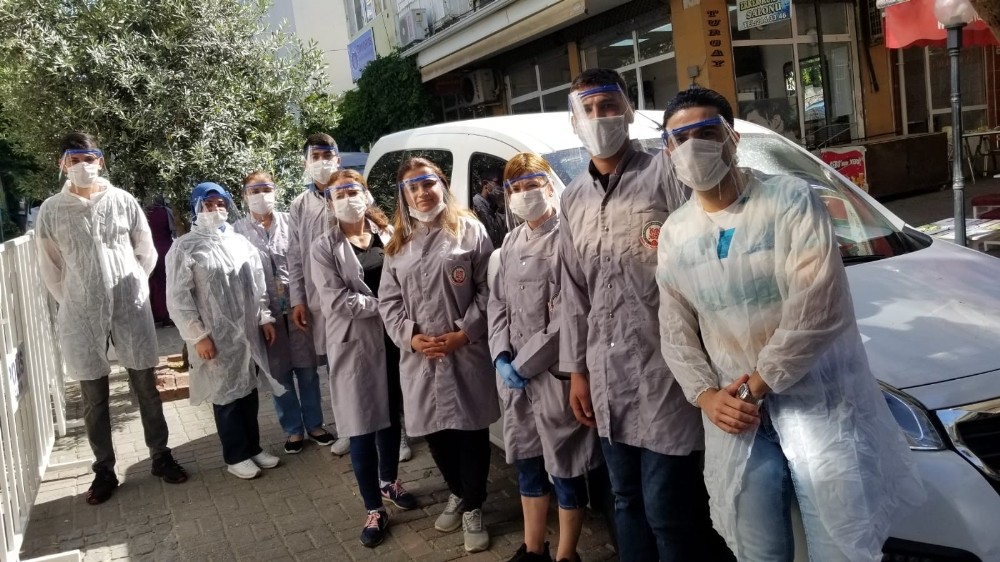 Efeler’de “Gönül Eli Yaşlı Bakım” projesi başladı 