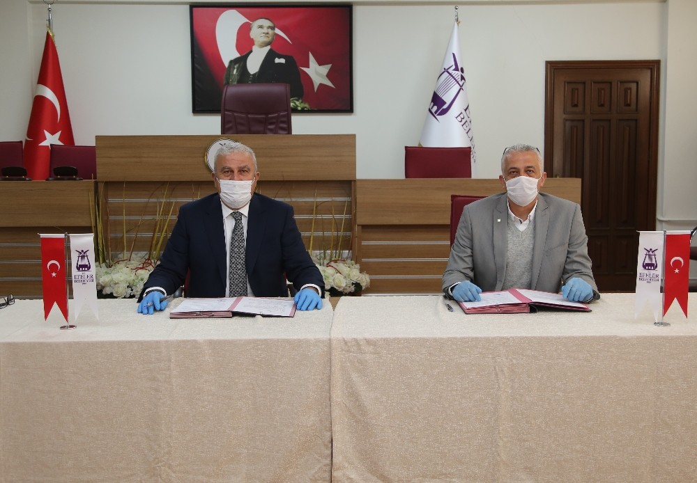 Efeler’de sağlıklı kentleşme için imzalar atıldı 