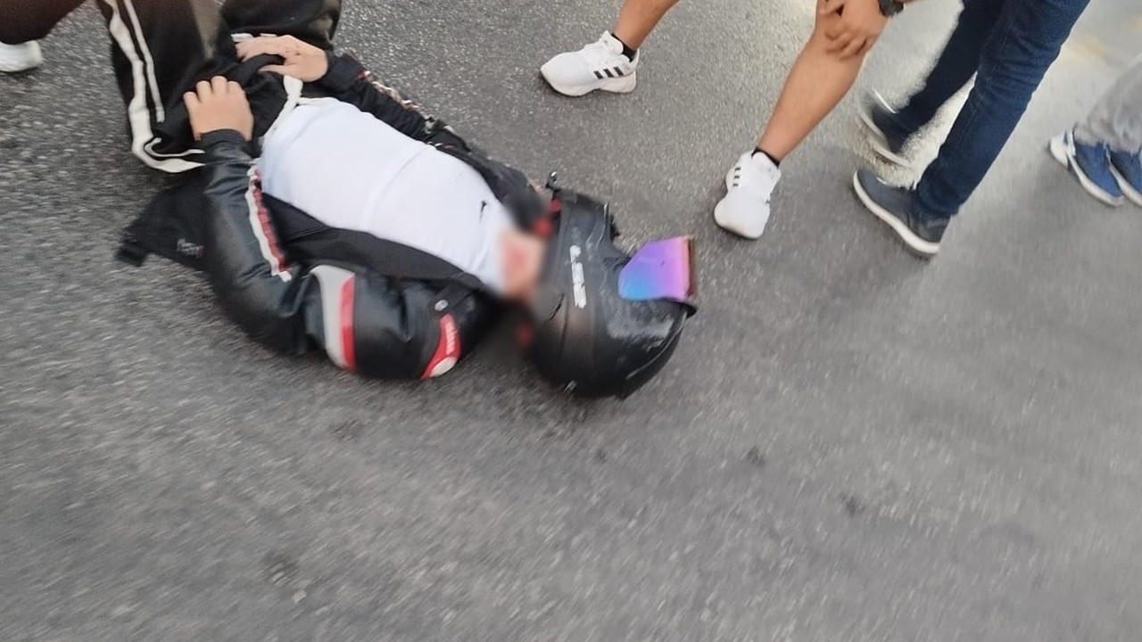 Efeler'de yasak dönüş kazaya neden oldu