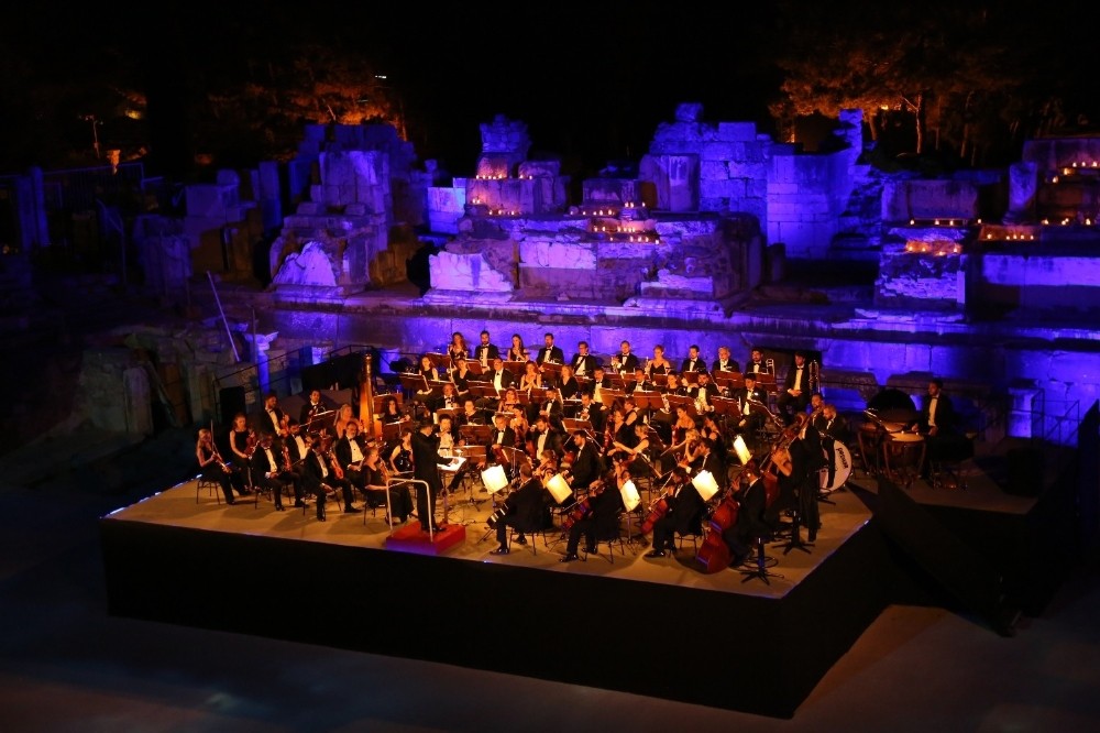 Efes Antik Kentinde unutulmaz festival 