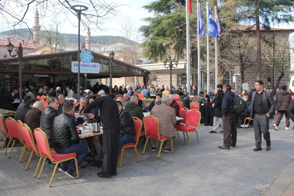 Efkan Ala: “1 Nisan sabahı Türkiye siyasî istikrara güçlü bir destekle uyanacak” 