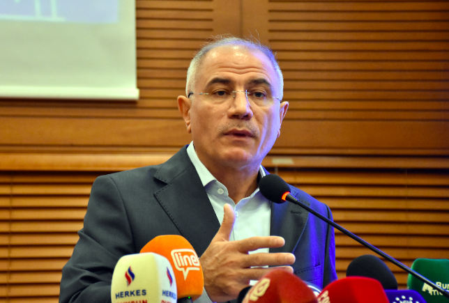 Efkan Ala: İsrail kendi geleceğini bombalıyor