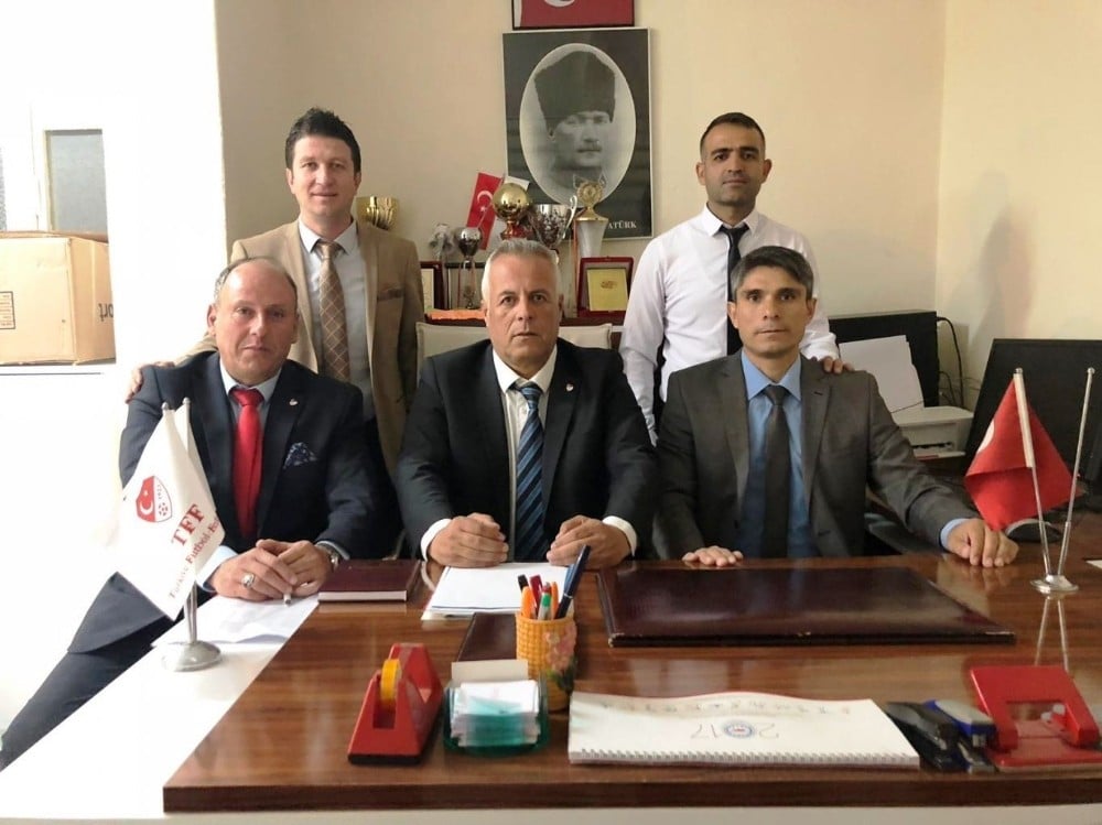 Efraim Yıldırım, ikinci kez Kütahya İl Hakem Kurulu Başkanı 