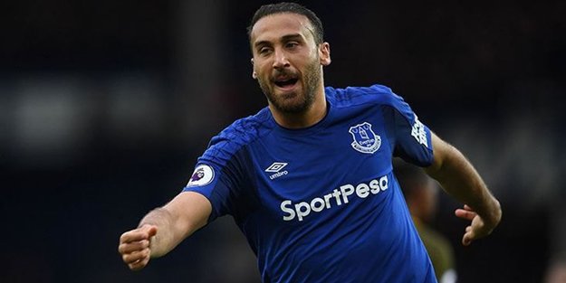 Efsane futbolcudan Cenk Tosun yorumu!