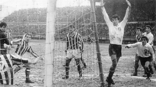 Efsane golcü Şenol Birol'un hayatı kitap oldu