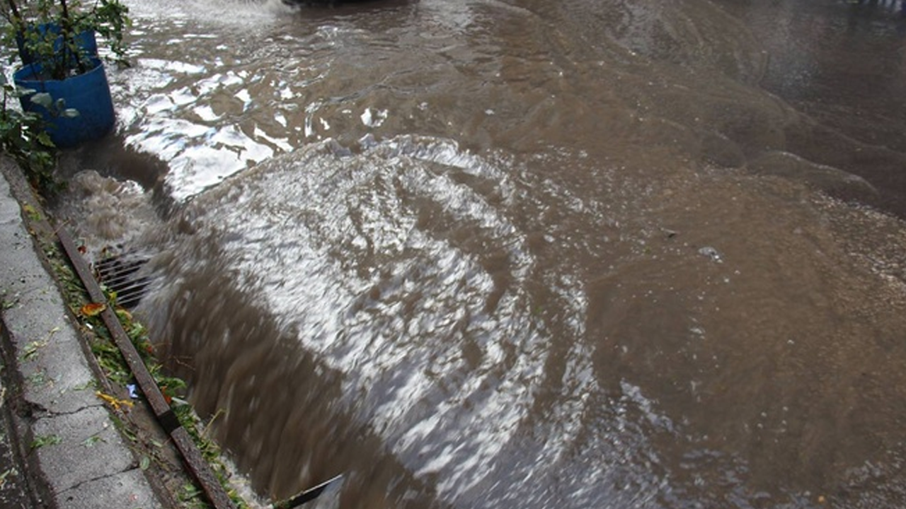 Ege Bölgesi'nde kuvvetli yağış alarmı